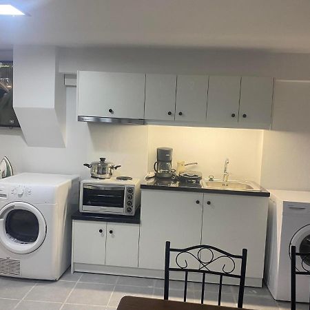 Готель Le.Chris Central Dorms Rethymno  Екстер'єр фото