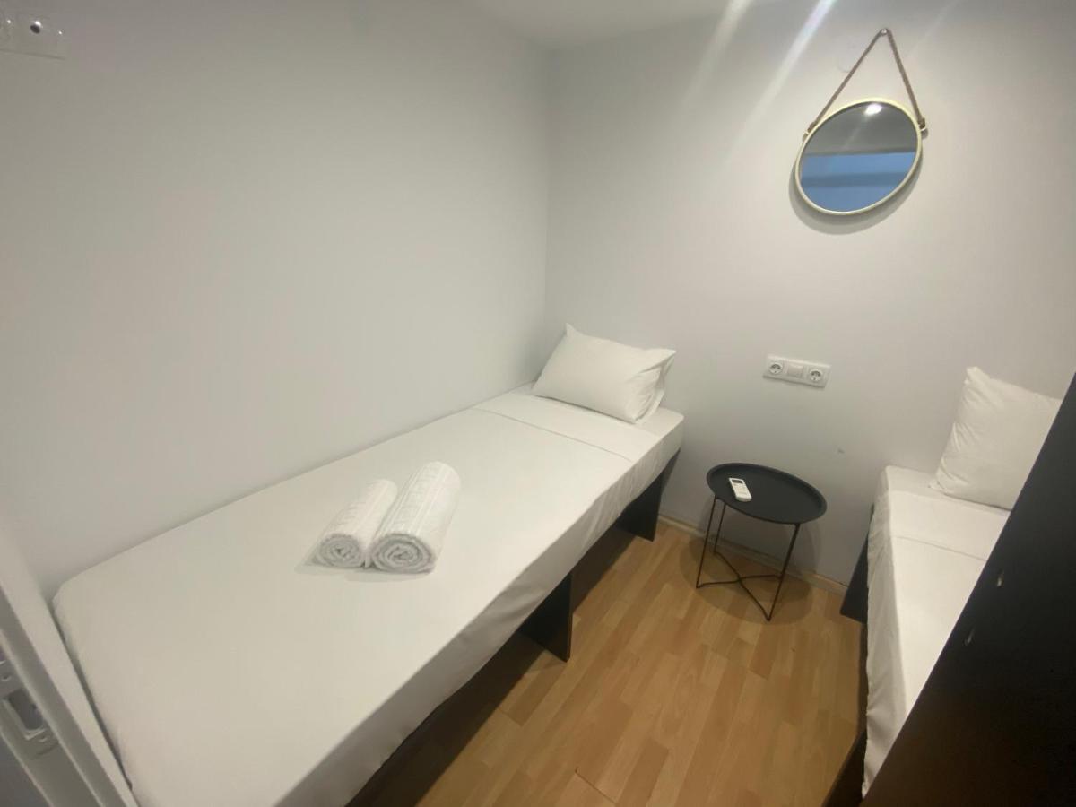 Готель Le.Chris Central Dorms Rethymno  Екстер'єр фото