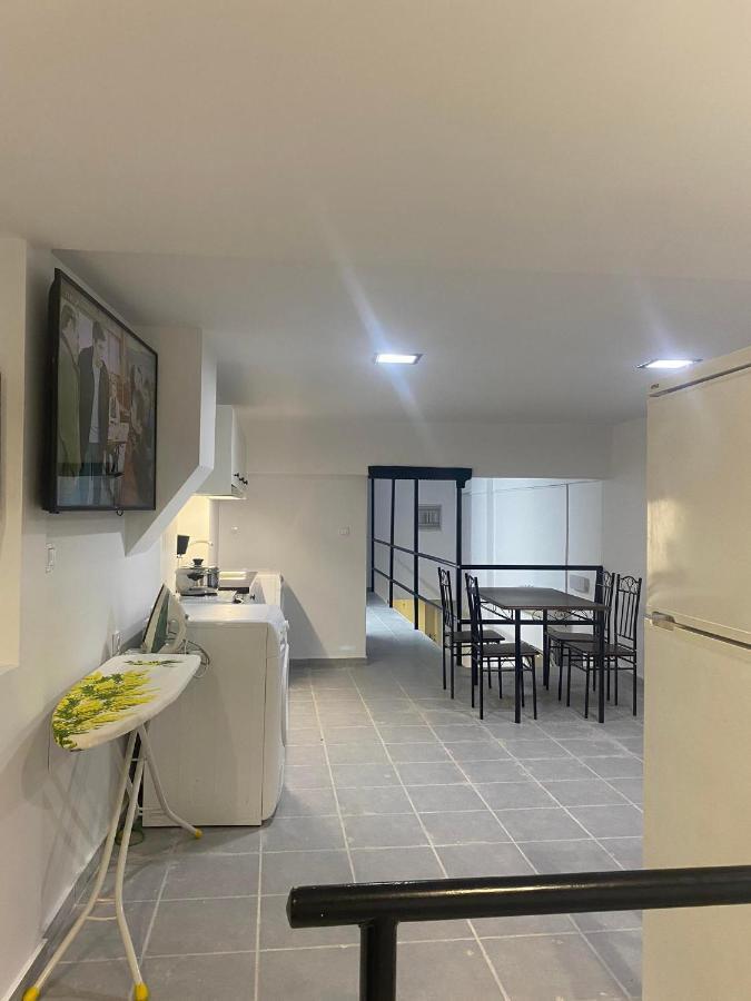 Готель Le.Chris Central Dorms Rethymno  Екстер'єр фото